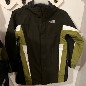 Boys northface size medium 10-12